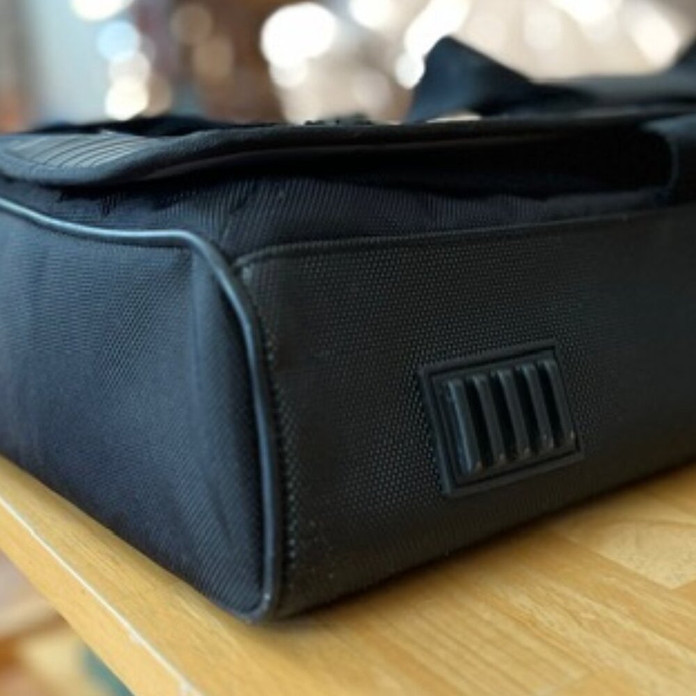 SwissGear Laptop Bag - Picture 11 of 12